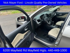 Used 2017 Jeep Cherokee Limited 4x4 at Drive Now Westlake near Westlake, OH