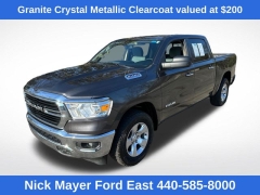 Used 2019  Ram 1500 Big Horn&sol;Lone Star 4x4 Crew Cab 5'7" Box at Drive Now Westlake near Westlake&comma; OH