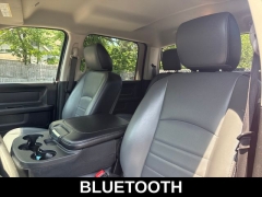 Used 2022  Ram 1500 Classic Tradesman 4x4 Crew Cab 5'7" Box at Drive Now Westlake near Westlake&comma; OH