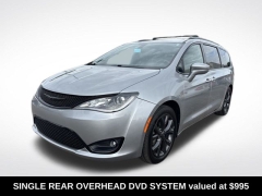 Used 2018  Chrysler Pacifica 4d Wagon Touring L at Drive Now Westlake near Westlake&comma; OH