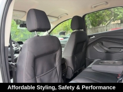 Used 2016  Ford Escape 4d SUV 4WD SE at Drive Now Westlake near Westlake&comma; OH