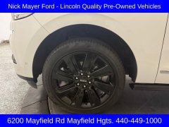 Used 2024  Lincoln Navigator Reserve 4x4 at DriveNow Mayfield near Mayfield Heights, OH