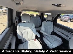 Used 2024  Hyundai Palisade SEL 7P AWD at Drive Now Westlake near Westlake&comma; OH