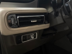 Used 2023  Lincoln Aviator Standard AWD at DriveNow Mayfield near Mayfield Heights&comma; OH