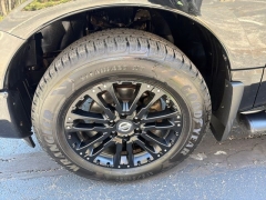 Used 2018  Nissan Titan 4x4 Crew Cab SV at Drive Now Westlake near Westlake&comma; OH