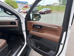 Used 2025  Chevrolet Suburban 4WD 4dr High Country at Drive Now Westlake near Westlake&comma; OH