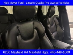 Used 2018 Volvo XC60 4d SUV AWD T5 Momentum at Drive Now Westlake near Westlake, OH