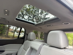 Used 2021  GMC Acadia FWD 4dr SLT at DriveNow Mayfield near Mayfield Heights&comma; OH