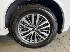 Used 2024  Nissan Armada 4x4 SL at Drive Now Westlake near Westlake&comma; OH