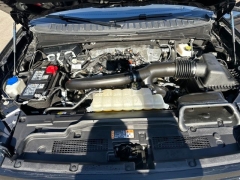 Used 2025  Ford Expedition Platinum 4x4 at Drive Now Westlake near Westlake&comma; OH