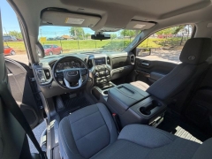 Used 2021  GMC Sierra 1500 4WD Crew Cab 147" Elevation w&sol;3SB at Drive Now Westlake near Westlake&comma; OH