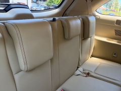 Used 2017  Toyota Highlander V6 AWD &lpar;Natl&rpar; at Drive Now Westlake near Westlake&comma; OH