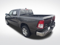 Used 2019  Ram 1500 Big Horn&sol;Lone Star 4x4 Crew Cab 5'7" Box at Drive Now Westlake near Westlake&comma; OH