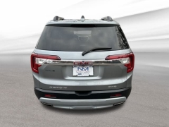 Used 2023  GMC Acadia AWD 4dr SLT at DriveNow Mayfield near Mayfield Heights&comma; OH