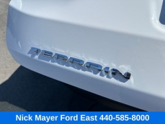 Used 2024  GMC Terrain AWD 4dr SLE at Drive Now Westlake near Westlake&comma; OH