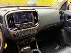 Used 2023  Lincoln Aviator Standard AWD at DriveNow Mayfield near Mayfield Heights&comma; OH