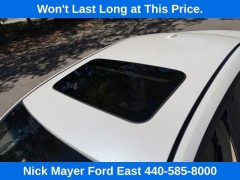 Used 2012  Lincoln MKZ 4d Sedan FWD at Drive Now Westlake near Westlake&comma; OH