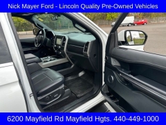 Used 2018 Ford Expedition 4d SUV 4WD XLT at Drive Now Westlake near Westlake, OH