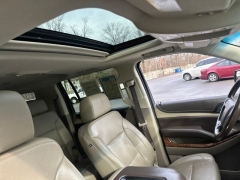 Used 2020  Chevrolet Suburban 4d SUV 4WD Premier at Drive Now Westlake near Westlake&comma; OH