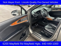 Used 2016  Lincoln MKX 4d SUV AWD Select at DriveNow Mayfield near Mayfield Heights&comma; OH