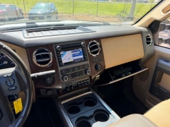 Used 2011  Ford Super Duty F-250 4WD Crew Cab at Drive Now Westlake near Westlake&comma; OH