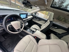 Used 2025  Lincoln Corsair Premiere AWD at Drive Now Westlake near Westlake&comma; OH