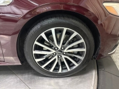 Used 2017  Lincoln Continental 4d Sedan AWD Select at Drive Now Westlake near Westlake&comma; OH