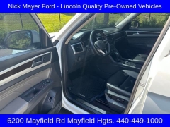 Used 2021 Volkswagen Atlas 2021.5 3.6L V6 SE w/Technology 4MOTION at Drive Now Westlake near Westlake, OH
