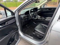 Used 2023  Lincoln Nautilus Standard AWD at DriveNow Mayfield near Mayfield Heights&comma; OH