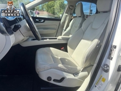 Used 2022  Volvo XC60 B5 AWD Momentum at DriveNow Mayfield near Mayfield Heights&comma; OH