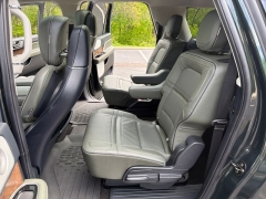 Used 2022  Lincoln Navigator L Black Label 4x4 at DriveNow Mayfield near Mayfield Heights&comma; OH