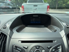 Used 2016  Ford Escape 4d SUV 4WD SE at Drive Now Westlake near Westlake&comma; OH