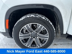 Used 2024  Jeep Wagoneer Series II 4x4 at Drive Now Westlake near Westlake&comma; OH