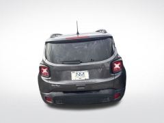 Used 2020  Jeep Renegade Latitude FWD at Drive Now Westlake near Westlake&comma; OH