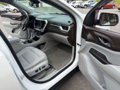 Used 2021  GMC Acadia FWD 4dr SLT at DriveNow Mayfield near Mayfield Heights&comma; OH