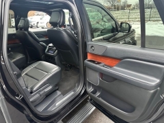 Used 2024  Lincoln Navigator L Premiere 4x4 at Drive Now Westlake near Westlake&comma; OH