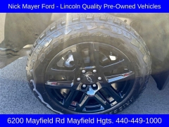 Used 2024  Chevrolet Colorado 4WD Crew Cab Z71 at Drive Now Westlake near Westlake, OH