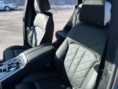 Used 2024  BMW X7 xDrive40i Sports Activity Vehicle at Drive Now Westlake near Westlake&comma; OH