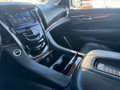 Used 2020  Cadillac Escalade 4d SUV 4WD Luxury at Drive Now Westlake near Westlake&comma; OH