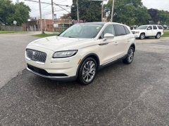 Used 2022  Lincoln Nautilus Reserve AWD at DriveNow Mayfield near Mayfield Heights&comma; OH