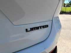 Used 2025  Jeep Grand Cherokee L Limited 4x4 at Drive Now Westlake near Westlake&comma; OH