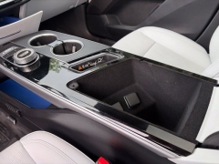 Used 2024  Cadillac LYRIQ AWD 4dr Luxury w&sol;1SC at DriveNow Mayfield near Mayfield Heights&comma; OH