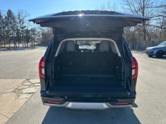 Used 2025  Ford Expedition Platinum 4x4 at Drive Now Westlake near Westlake&comma; OH