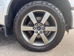 Used 2016  Ford F-150 4WD SuperCrew at DriveNow Mayfield near Mayfield Heights&comma; OH