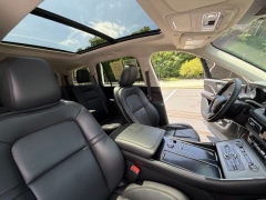 Used 2024  Lincoln Aviator Premiere AWD at Drive Now Westlake near Westlake&comma; OH