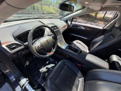 Used 2013  Lincoln MKZ 4dr Sdn FWD at Drive Now Westlake near Westlake&comma; OH