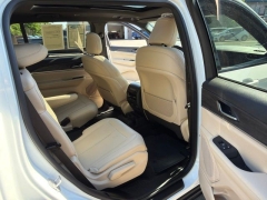 Used 2025  Jeep Grand Cherokee L Limited 4x4 at Drive Now Westlake near Westlake&comma; OH
