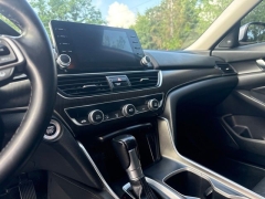 Used 2019  Honda Accord Sedan 4d EX-L 1&period;5L at Drive Now Westlake near Westlake&comma; OH