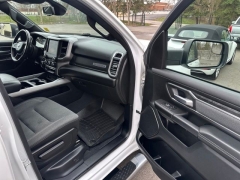 Used 2019  Ram 1500 Big Horn&sol;Lone Star 4x4 Crew Cab 5'7" Box at DriveNow Mayfield near Mayfield Heights&comma; OH