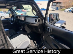 Used 2024  Jeep Wrangler Willys 4 Door 4x4 at Drive Now Westlake near Westlake&comma; OH